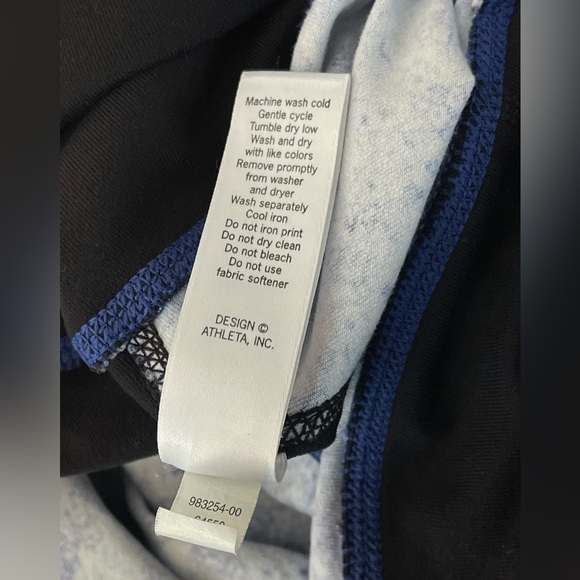 Athleta Floral Prints Blue Purple Crop Athleisure Leggings Ruched Sides size L - Picture 10 of 14